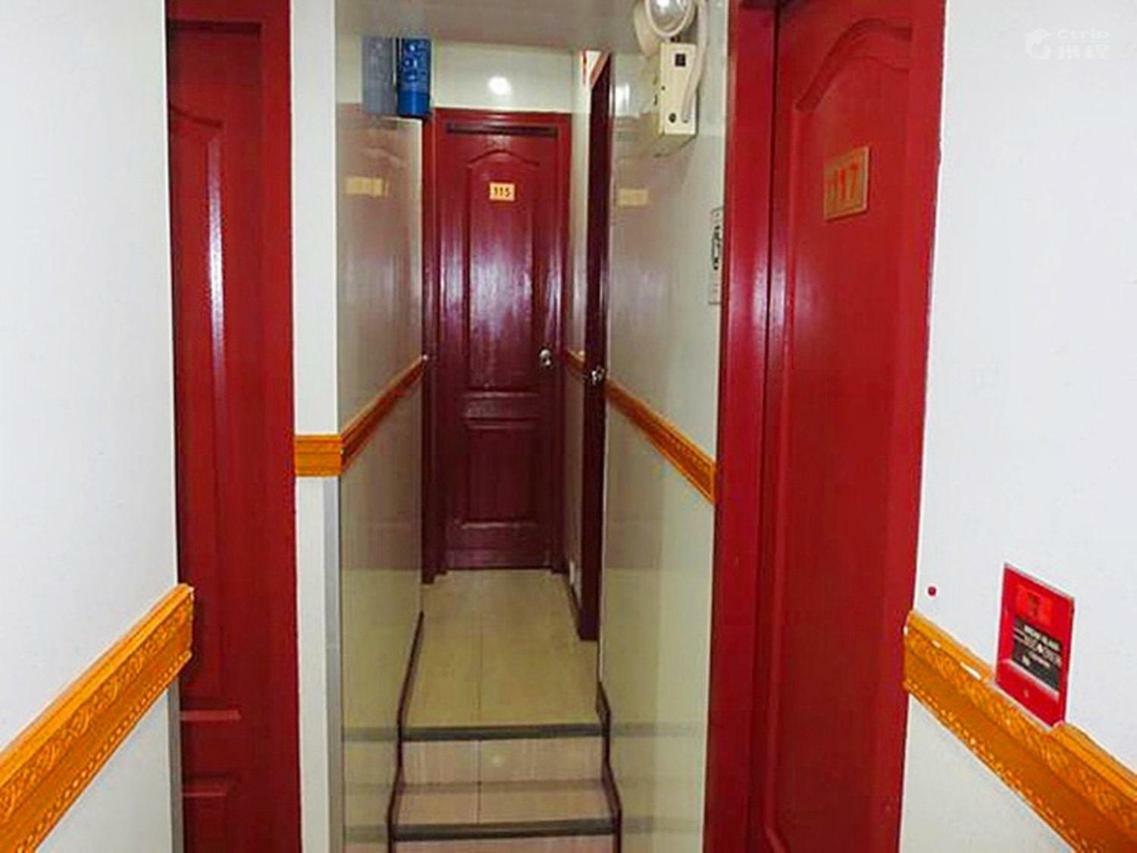 Hong Kong Jiu Long Hostel Esterno foto